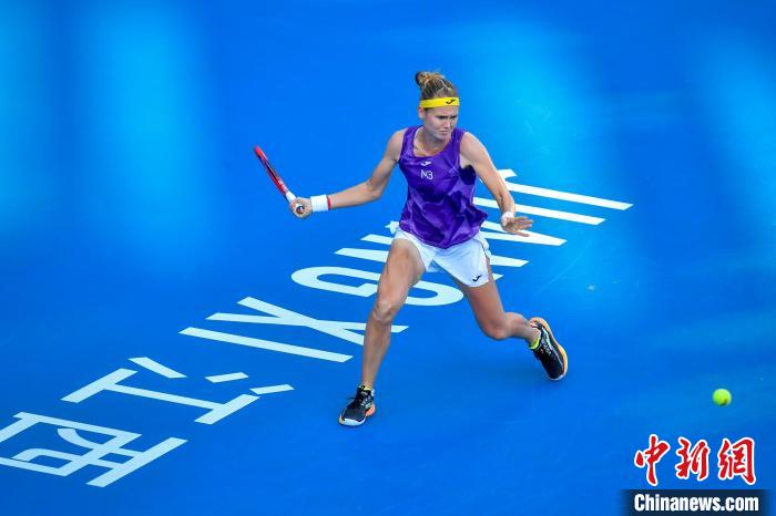 江西网球公开赛女单头号种子布兹科娃爆冷无缘