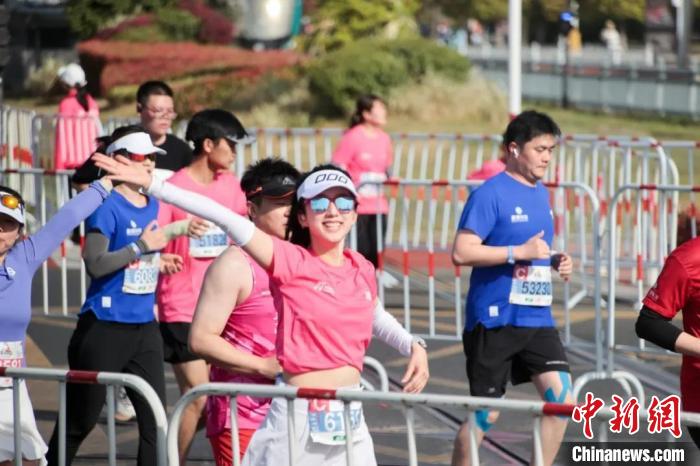 2025淮安马拉松点亮运河之都 大运河文化与赛事经