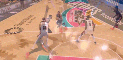 文班亚马季后赛首秀狂砍35分 创马刺队史得分纪