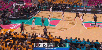 文班亚马季后赛首秀狂砍35分 创马刺队史得分纪