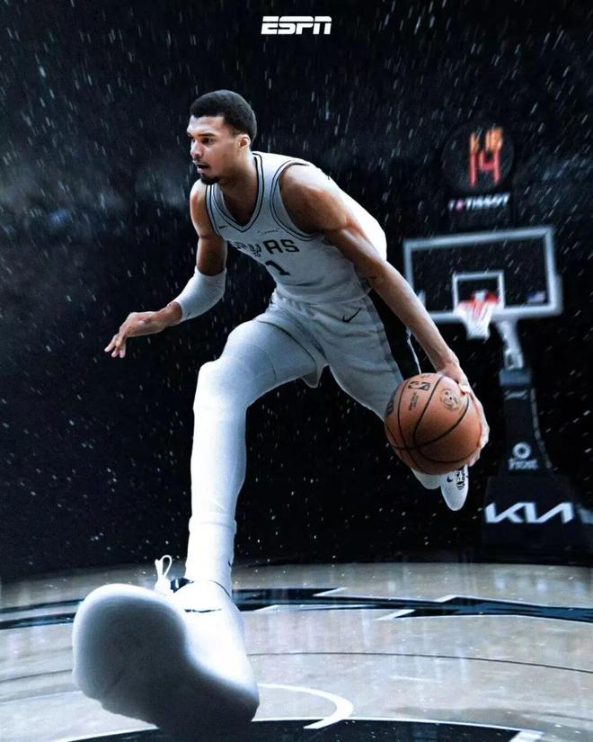 文班亚马季后赛首秀狂砍35分 创马刺队史得分纪