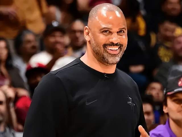 乌度卡发布会推责球员，杜兰特自省引热议