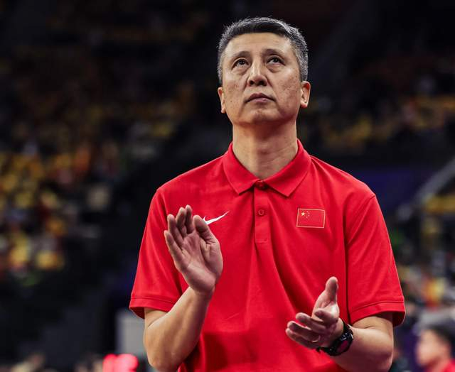 中国男篮公布短期集训名单及热身赛安排
